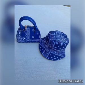 Blue Bandanna Set 40$